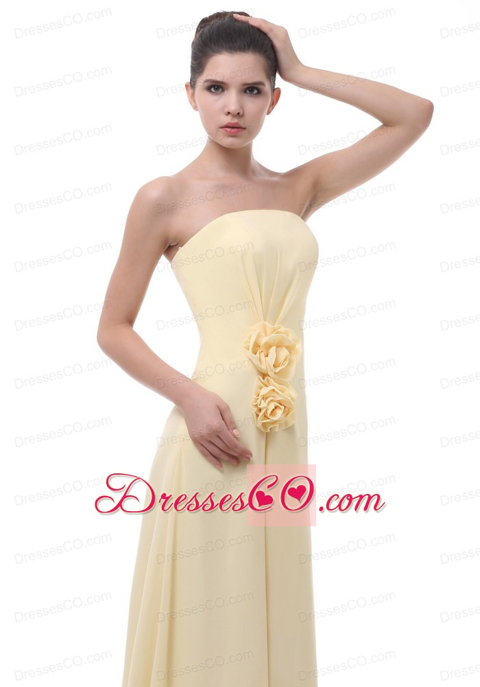 Hand Made Flowers Decorate Bodice Light Yellow Chiffon Long Strapless Bridesmaid Dress For 2013