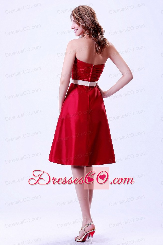 Wine Red Bridemaid Dress With White Belt Knee-length Taffeta