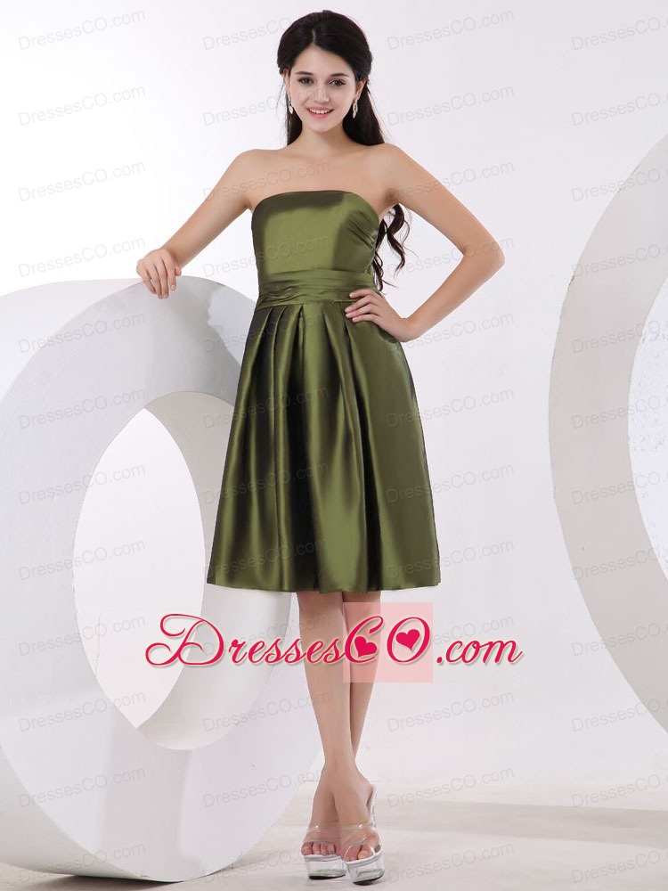 Olive Green Bridesmaid Dress With Strapless And Knee-length