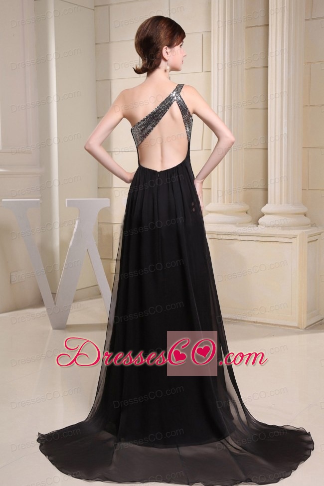One Shoulder Black Prom Dress With Brush Train