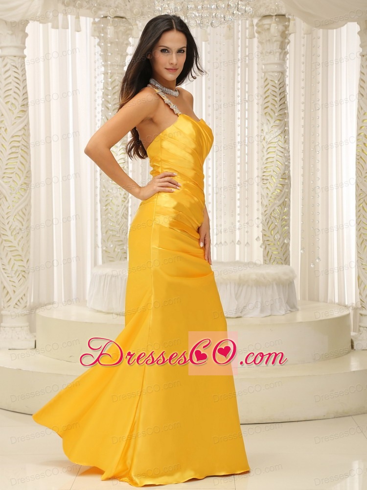 Appliques Decorate One Shoulder Ruched Bodice Prom Dress Custom Made