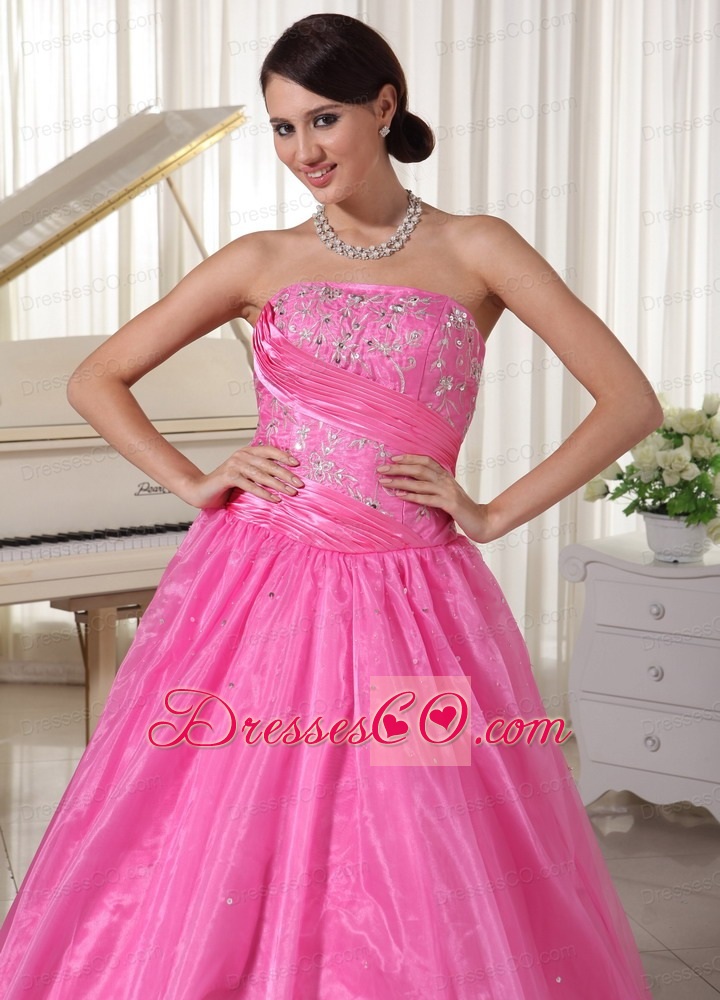Rose Pink Embroidery With Beading Quinceanera Dress With Ruching A-line Taffeta and Organza