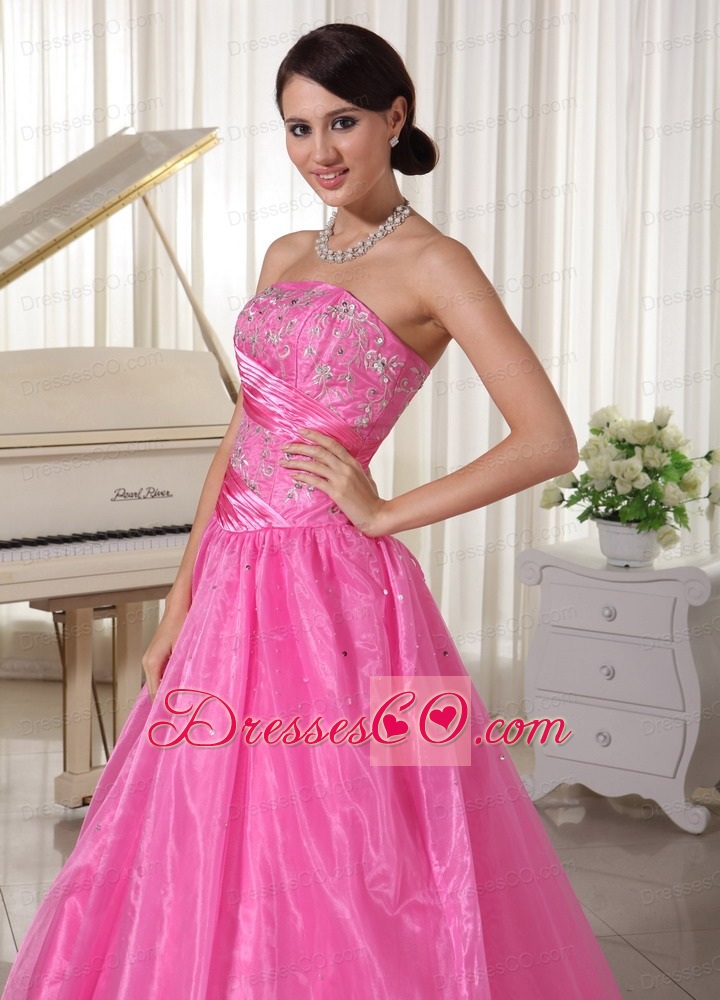 Rose Pink Embroidery With Beading Quinceanera Dress With Ruching A-line Taffeta and Organza