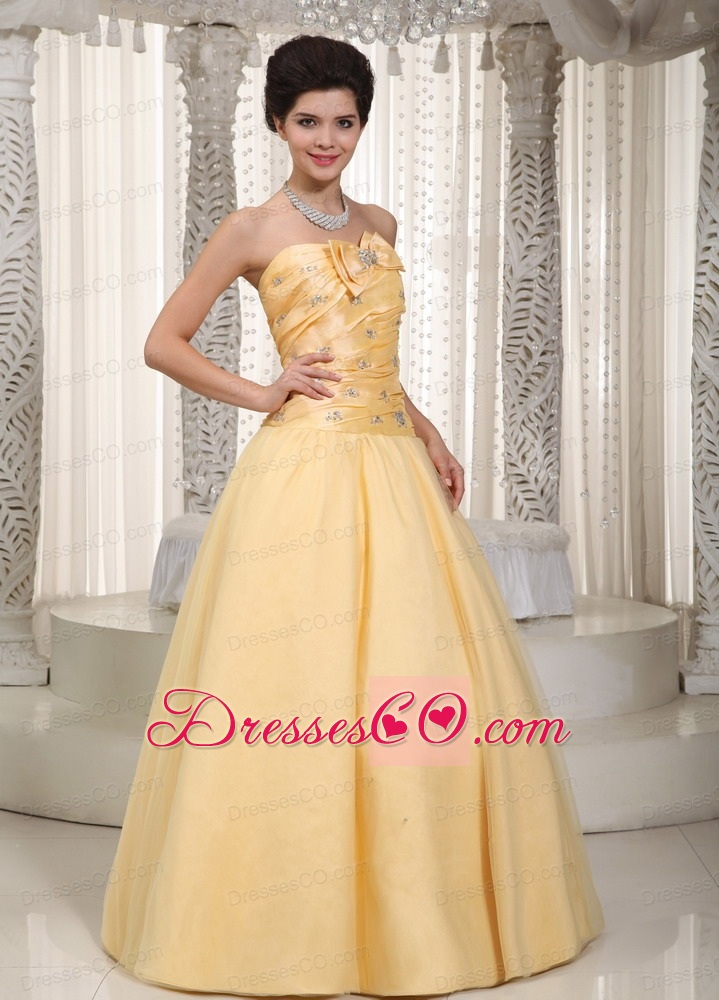 Yellow A-line Strapless Long Tulle And Taffeta Beading And Bow Prom / Evening Dress