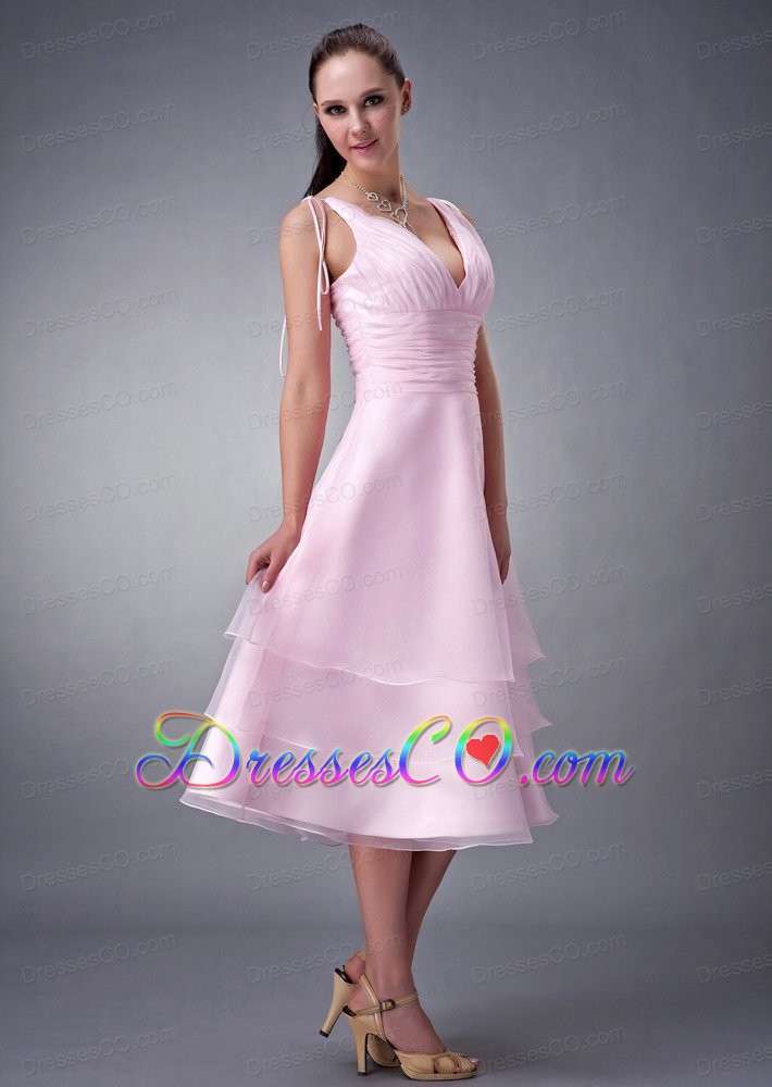 Exclusive Baby Pink A-line / Princess V-neck Bridesmaid Dress Organza Ruched Tea-length