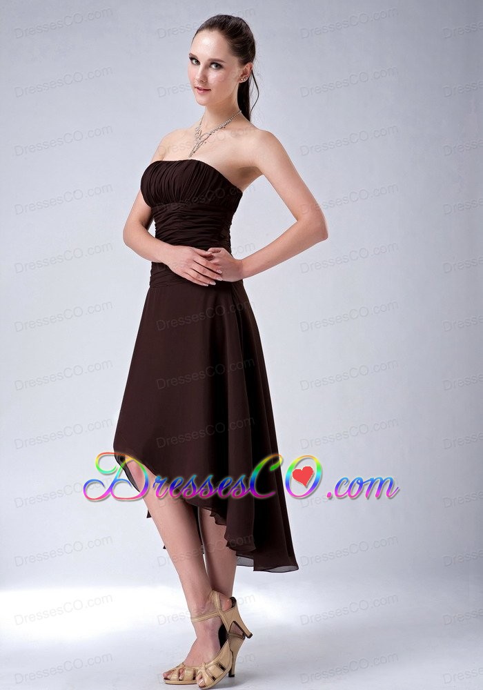 Simple Brown A-line / Princess High-low Bridesmaid Dress Strapless Chiffon Ruche