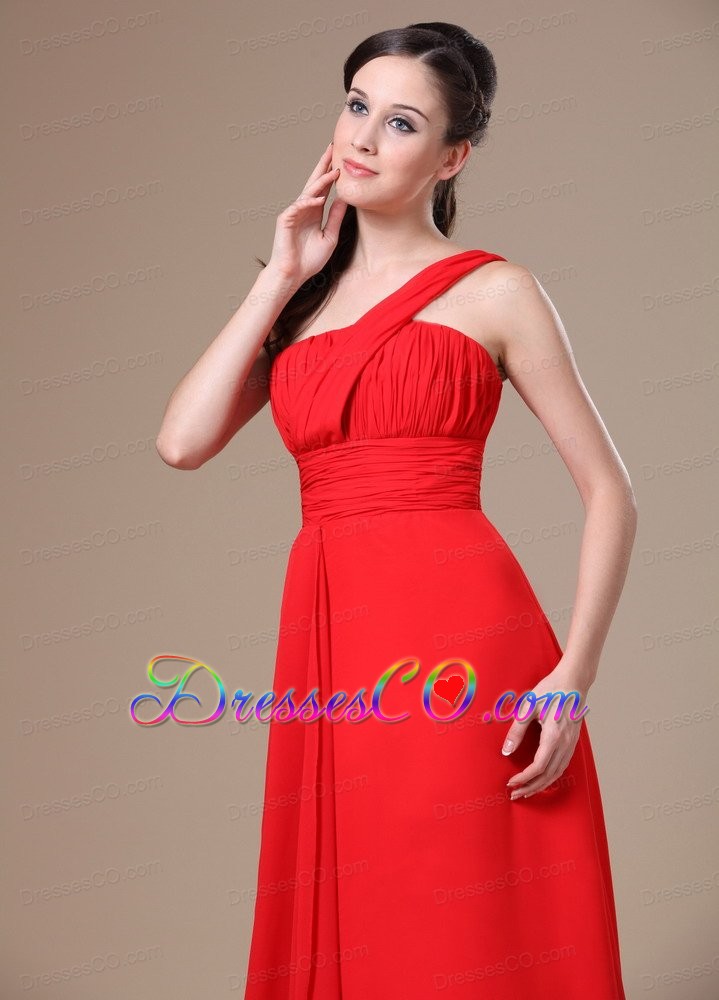 One Shoulder For BridesmaidDress With Ruched Chiffon and Brush Train