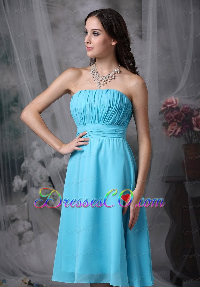 Aqua Blue Empire Strapless Knee-length Chiffon Ruched Bridesmaid Dress