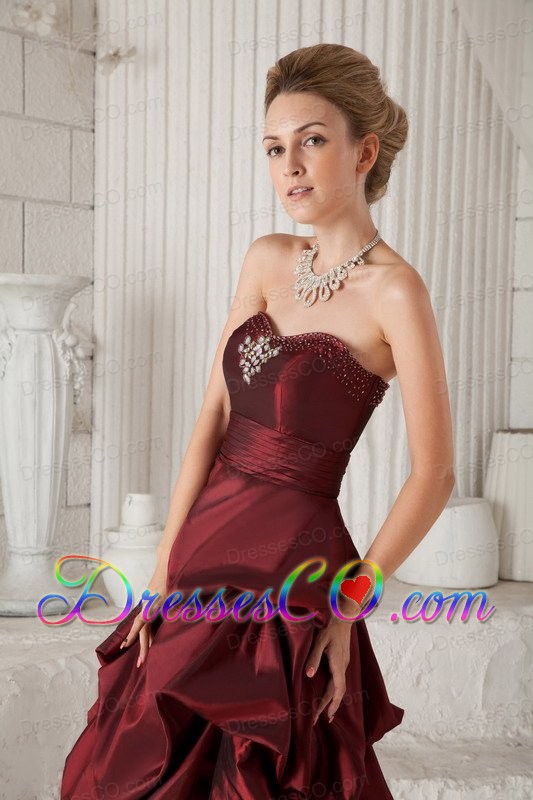 Burgundy Column / Sheath Knee-length Taffeta Beading Prom / Homecoming Dress