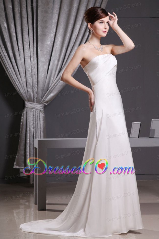 Simple Wedding Dress With Strapless Brush Train
