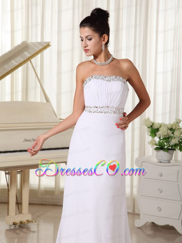 White Prom Dress Strapless Beaded Decorata Bust Brush Train Skirt