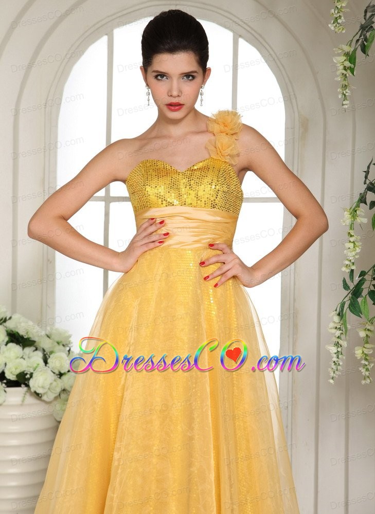 Custom Made Yellow One Shoulder Beading and Ruching Prom Dress With Strapless