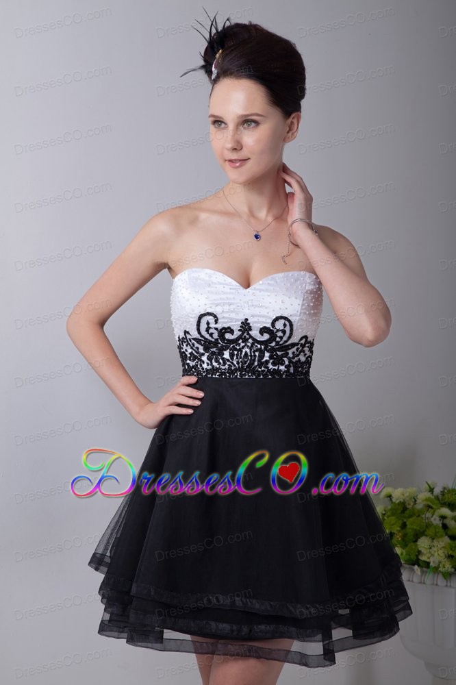 Black And White A-line Mini-length Organza Appliques Prom / Homecoming Dress