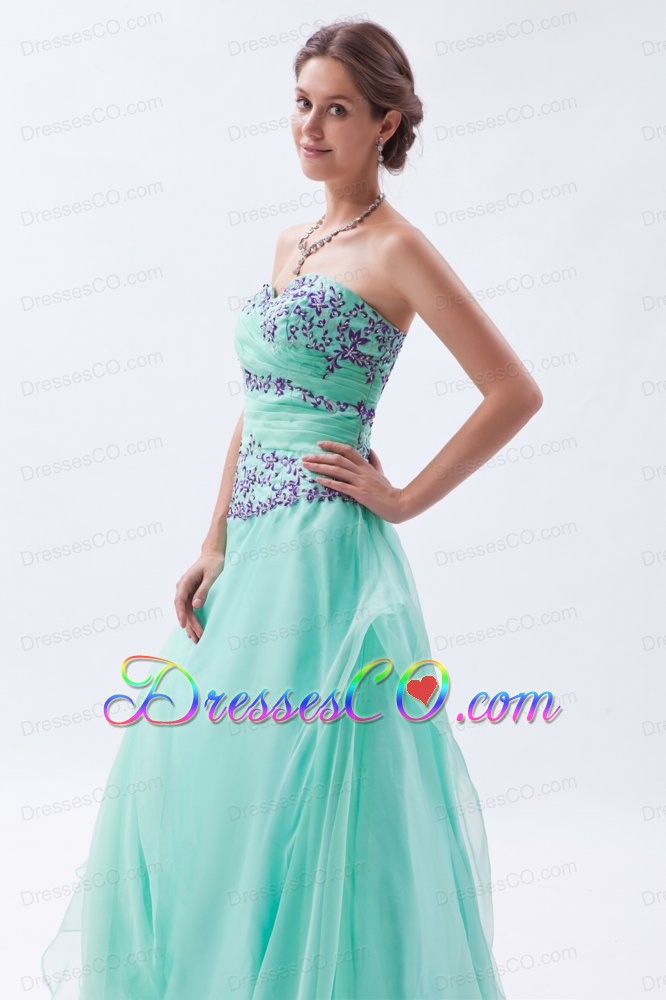 Apple Green Empire Prom Dress Embroidery With Beading Long Organza
