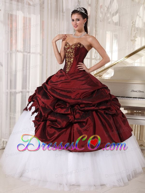 Burgundy And White Ball Gown Long Taffeta And Tulle Appliques Quinceanera Dress