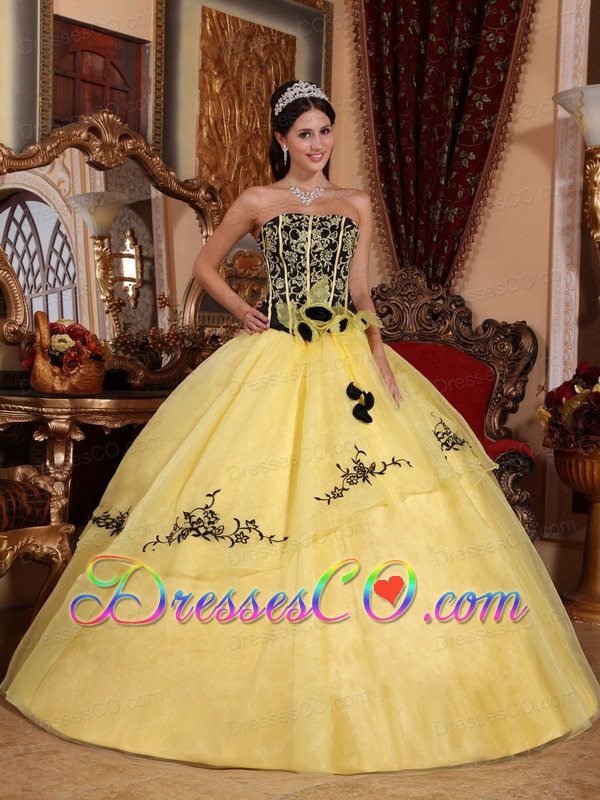 Yellow Ball Gown Strapless Long Organza Embroidery Quinceanera Dress