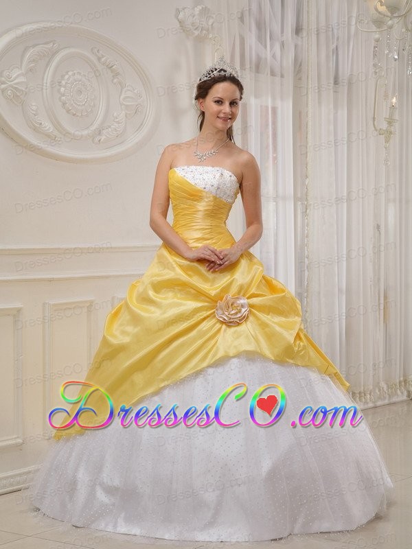 Yellow Ball Gown Strapless Long Taffeta And Tulle Beading Quinceanera Dress