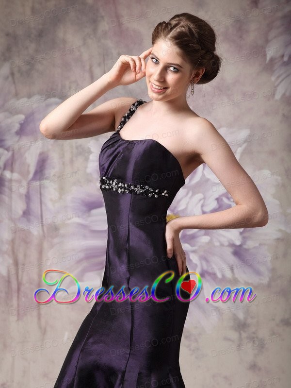 Modest Dark Purple Mermaid Evening Dress One Shoulder Satin Beading Brush Train