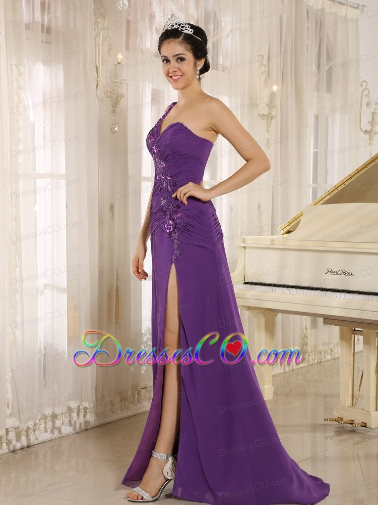 High Slit Purple Prom Dress With Sequins Decorate Shoulder
