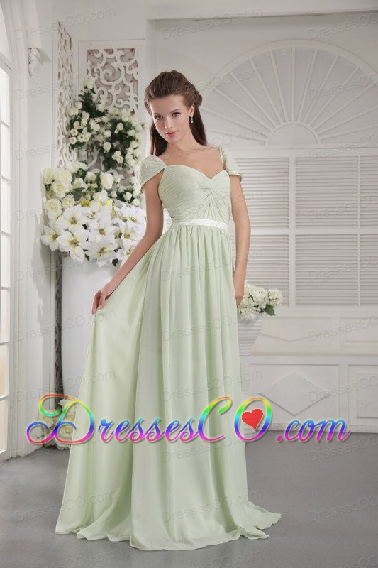 Apple Green Empire Off The Shoulder Brush Train Chiffon Ruching Prom Dress