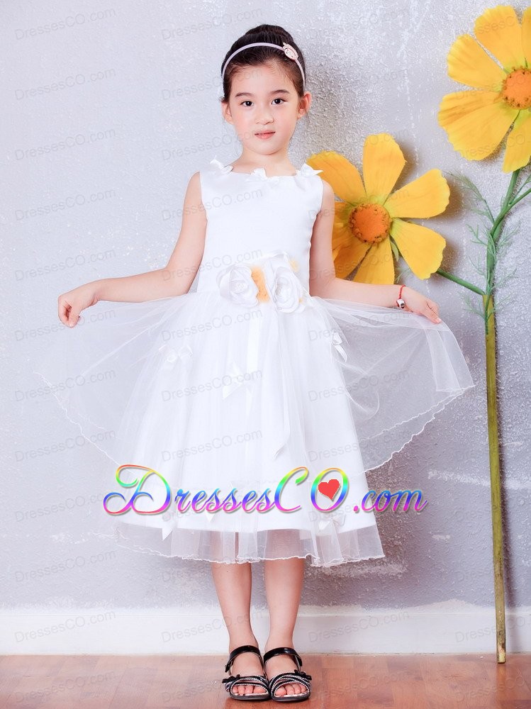 White A-line Scoop Tea-length Organza Hand Made Flowers Flower Girl Dress