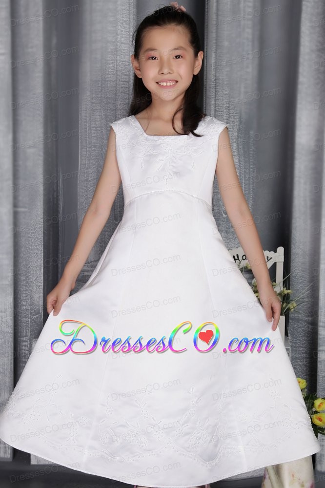White A-line / Princess Square Long Satin Embroidery Flower Girl Dress