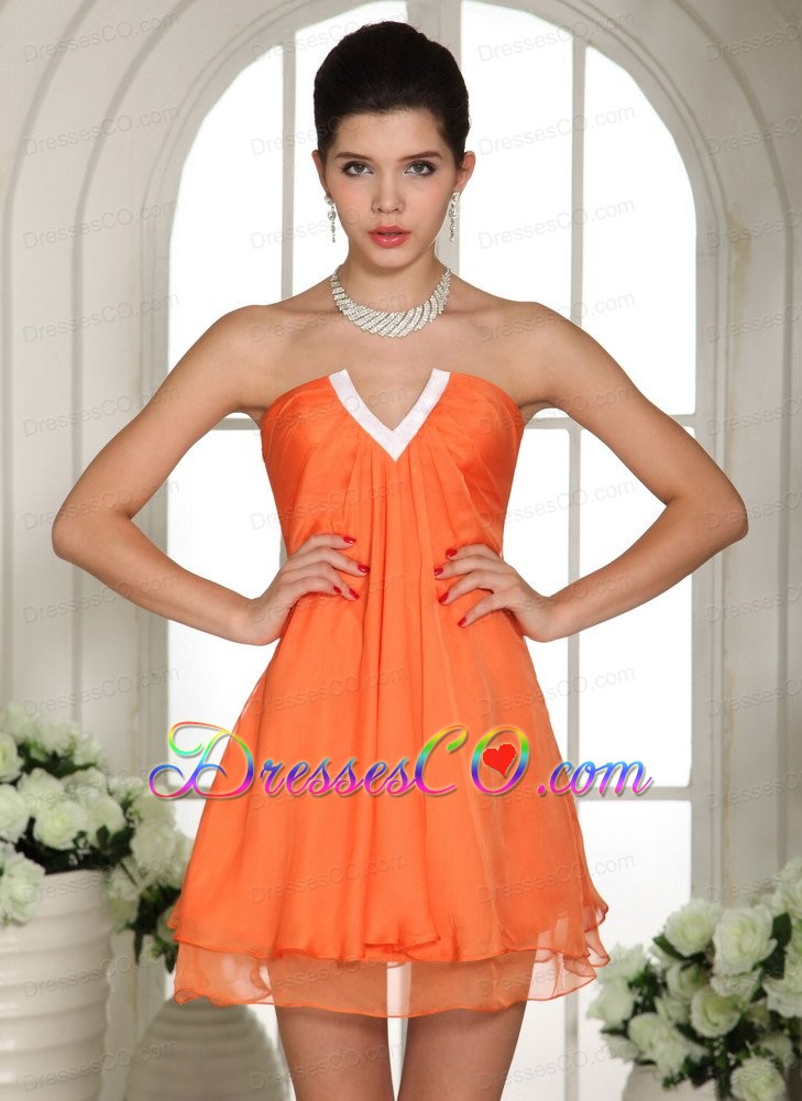 Orange V-neck Mini-length Club Dama DressFor Quinceanera