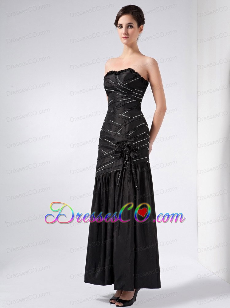 Fashionable Black Column Strapless Beading Prom Dress Ankle-length Taffeta