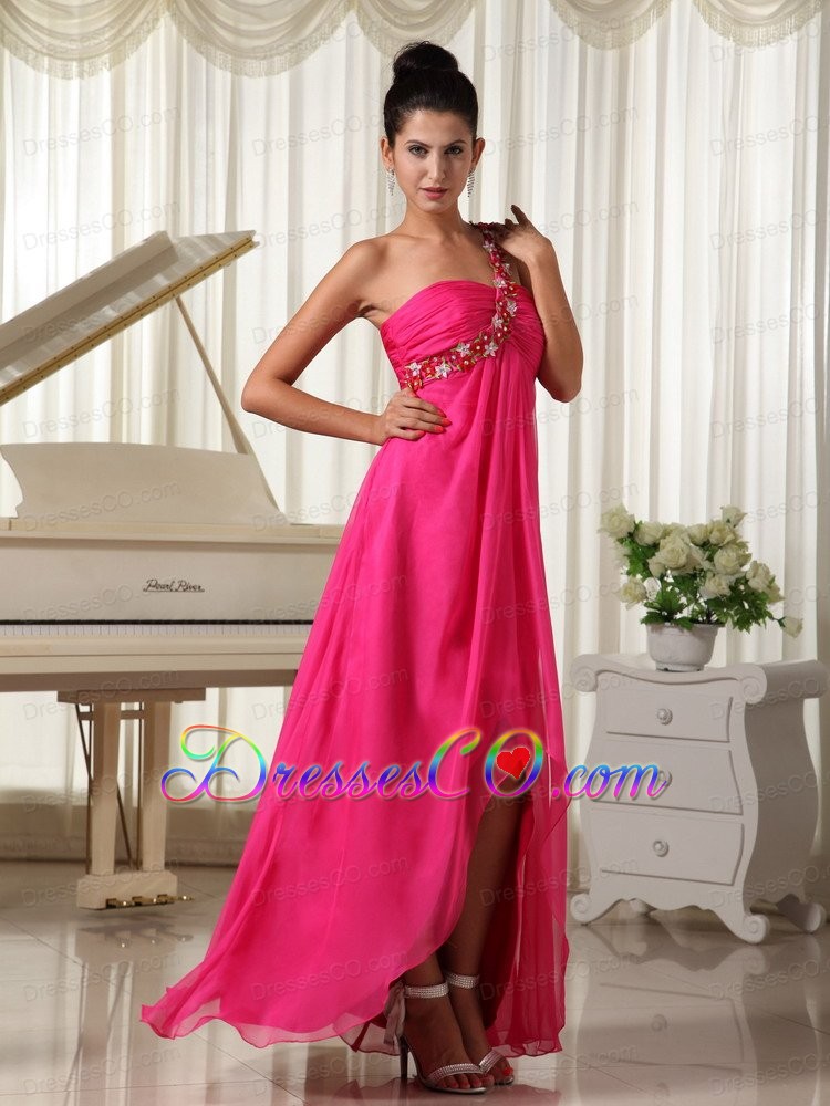 Appliques Decorate Shoulder Hot Pink High-low Prom Dress With Watteau Train