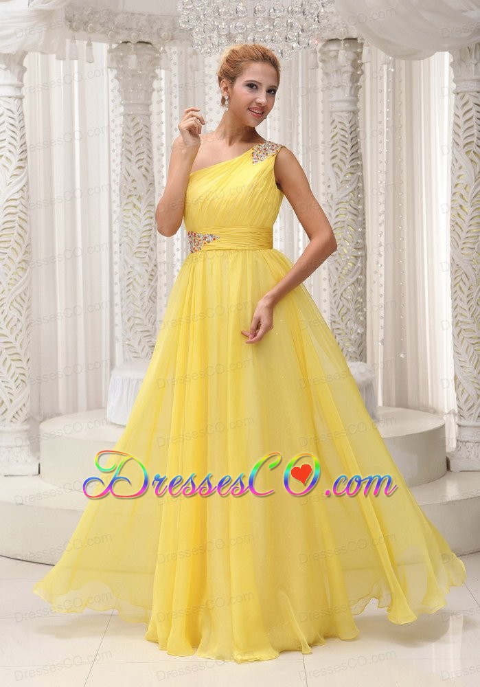 Beaded Decorate One Shoulder And Waist Ruched Bodice Yellow Chiffon Custom Made Long Prom / Evening Dress For 2013