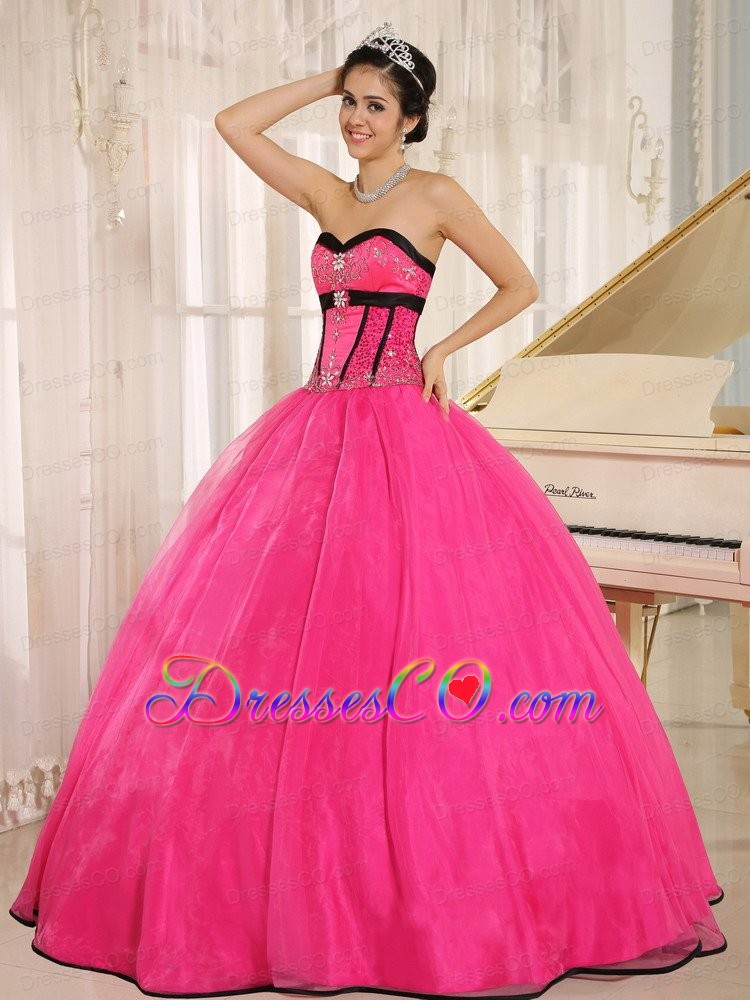 Hot Pink Qunceanera Dress With Beaded Decorate Oganza