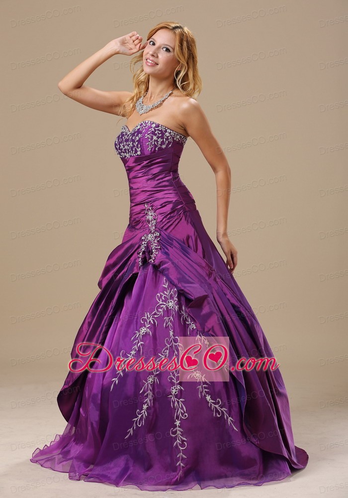 Appliques Decorate Bust and Ruched Bodice For Quinceanera Dress