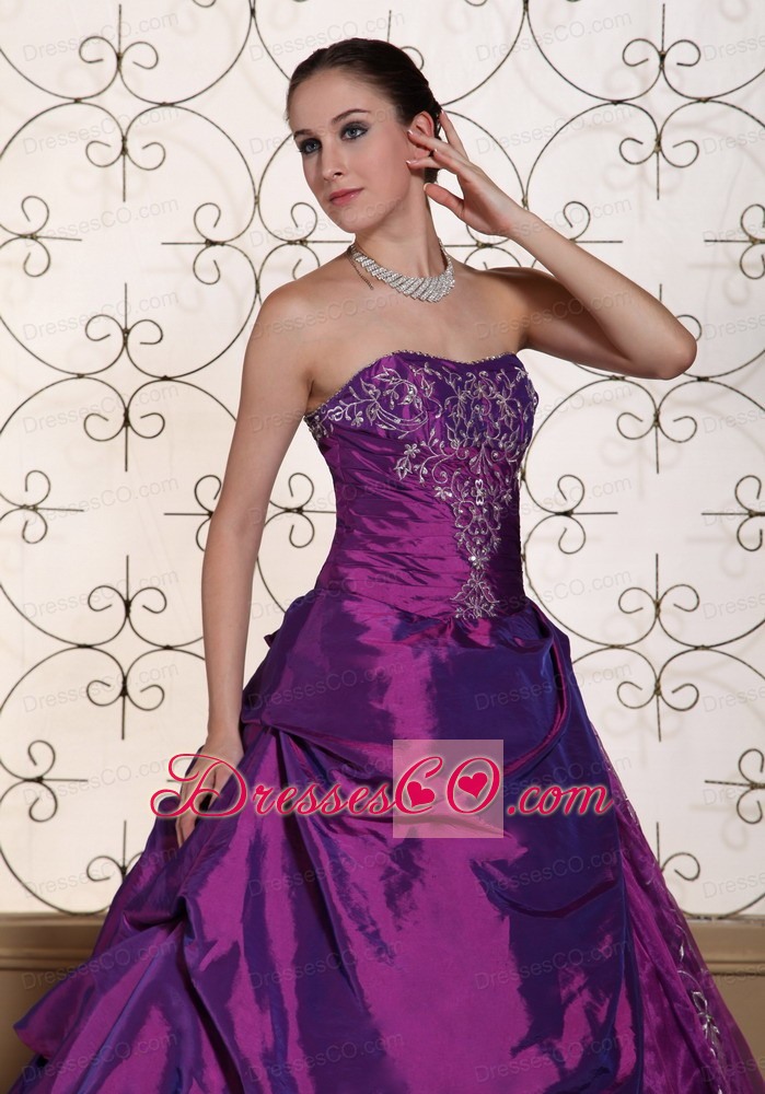 Modest Purple Prom Dress For Taffeta and Organza With Embroidery