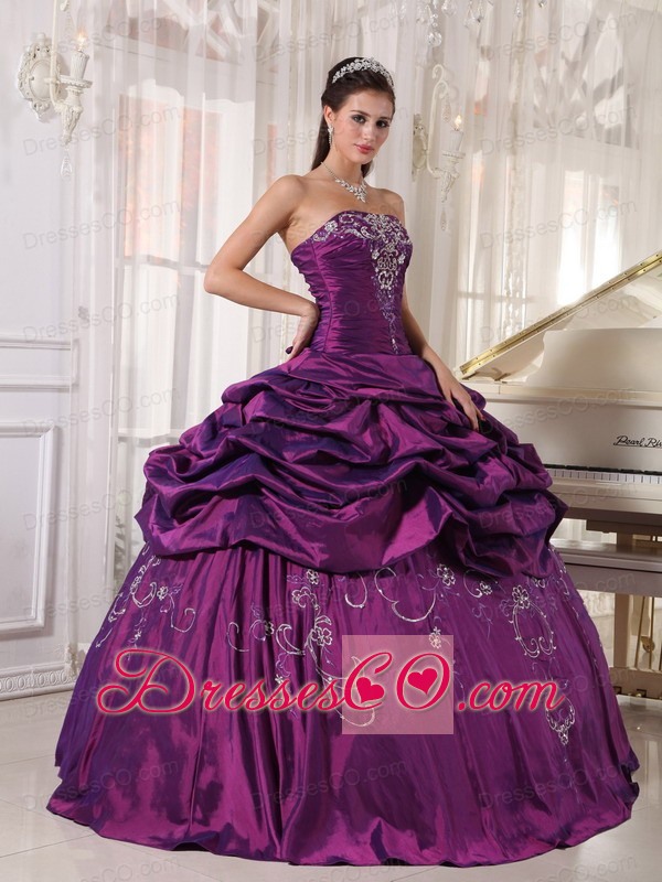 Eggplant Purple Ball Gown Strapless Long Taffeta Embroidery With Beading Quinceanera Dress
