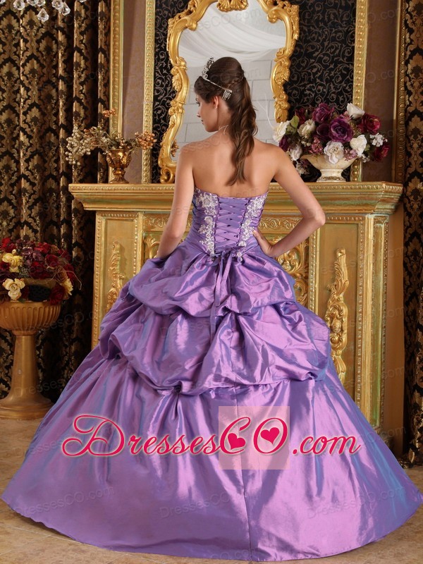 Lavender Ball Gown Strapless Long Appliques Taffeta Quinceanera Dress
