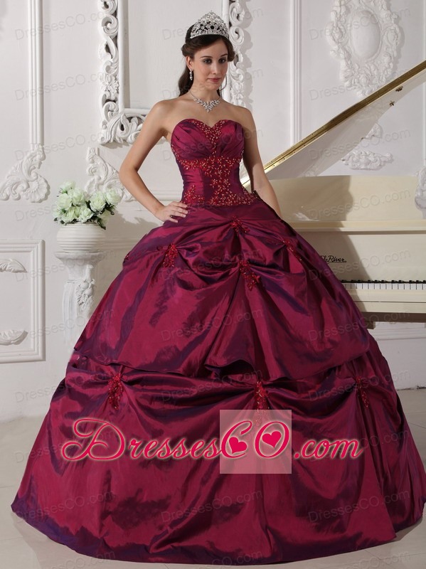 Burgundy Ball Gown Long Taffeta Appilques Quinceanera Dress