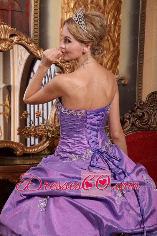 Lavender Ball Gown Long Taffeta Appliques Quinceanera Dress
