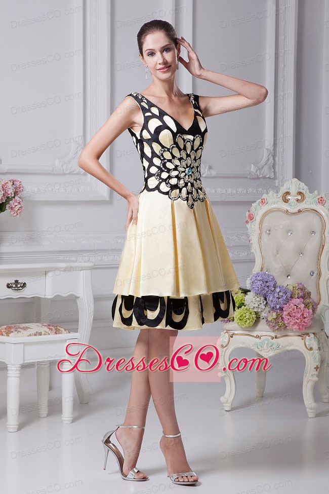 Beading Decorate Yellow A-line Prom Dress For V-neck