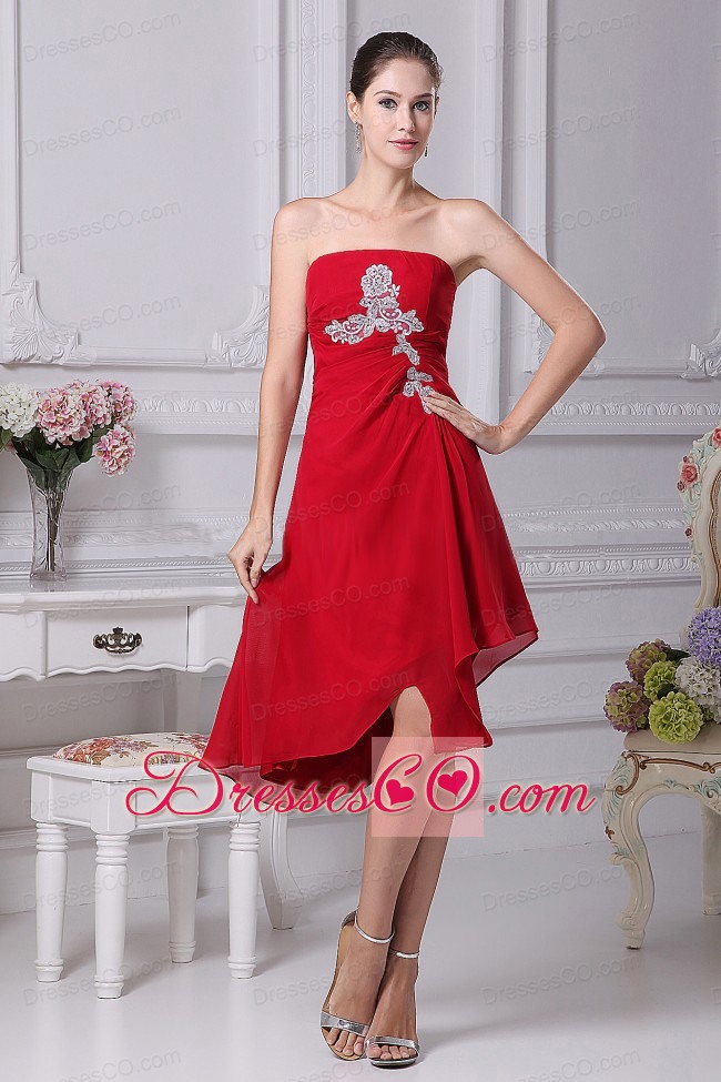 Appliques Decorate Bodice Strapless Chiffon Asymmetrical Wine Red Prom Dress