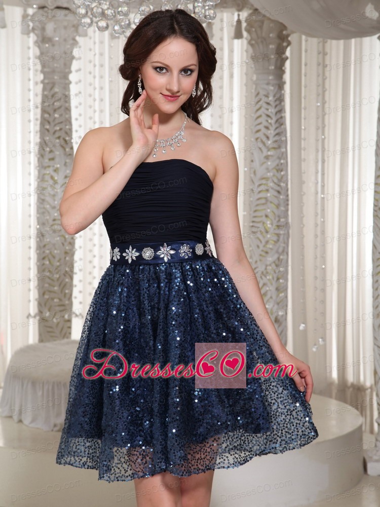 Wholesale Sequin Sexy A-line Homecoming Dress With Beading Strapless