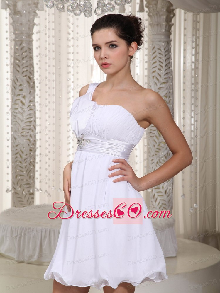 White Empire One Shoulder Mini-length Chiffon Beading Prom Dress
