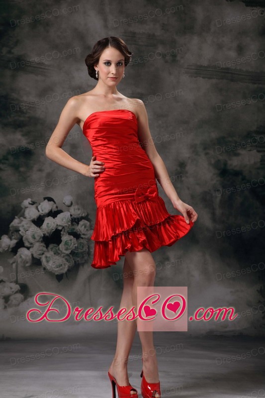 Beautiful Red Column Cocktail Dress Strapless Taffeta Ruching Mini-length