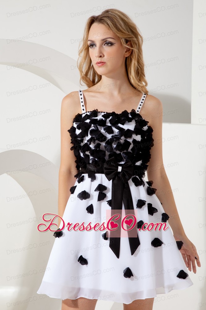 White And Black Junior Prom / Homecoming Dress A-line / Princess Straps Mini-length Organza Sashes