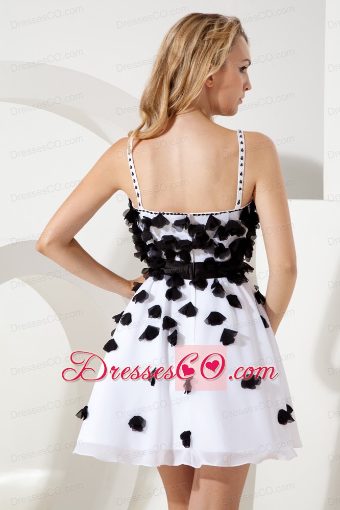 White And Black Junior Prom / Homecoming Dress A-line / Princess Straps Mini-length Organza Sashes