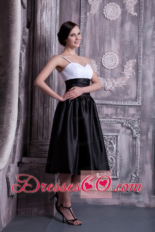 Formal White and Black A-line Spaghetti Straps Prom / Homecoming Dress Taffeta Ruched Knee-legnth
