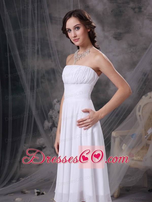 Custom Made White A-line Strapless Homecoming Dress Chiffon Ruched Knee-length