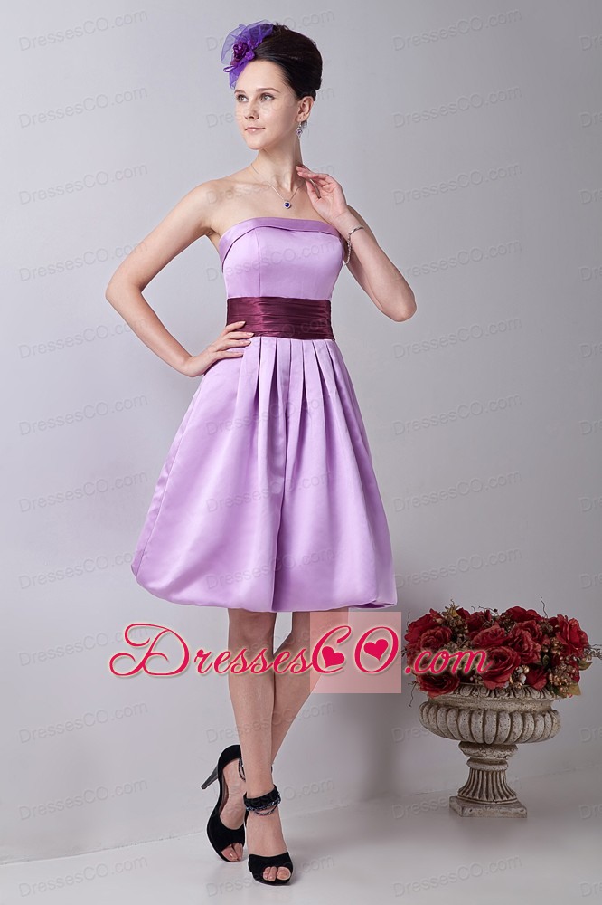 Lavender A-line Strapless Knee-length Taffeta Sashes Prom / Homecoming Dress