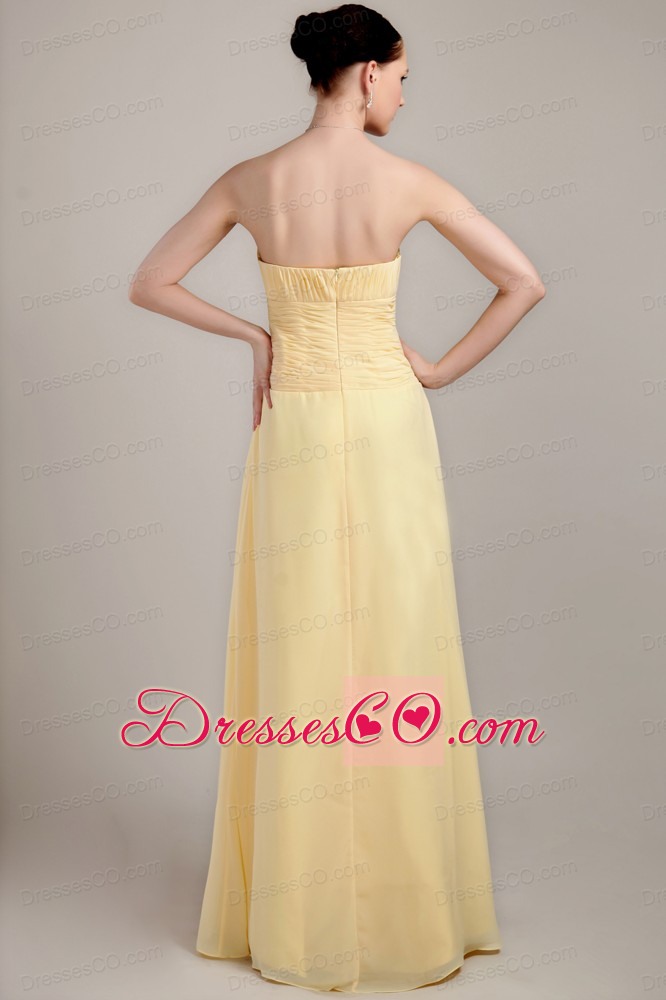 Light Yellow Column / Sheath Strapless Long Chiffon Ruched Prom Dress