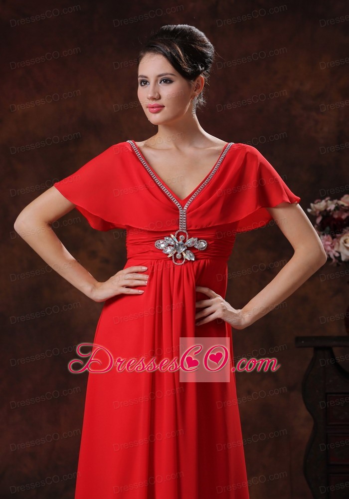 Custom Made Red V-neck Chiffon Prom Dress With Short Sleeves In 2013