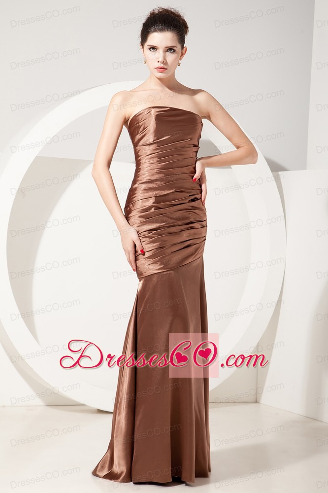 Elegant Chocolate Mermaid Prom Dress Strapless Long Taffeta Ruching
